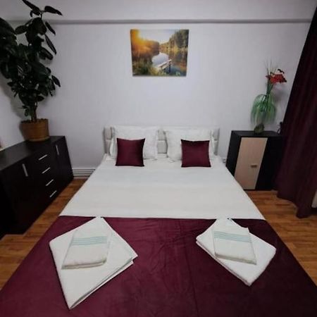 Garsoniera Flori - Sinaia Appartement Buitenkant foto