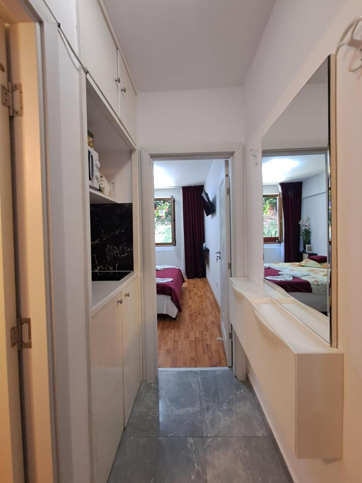 Garsoniera Flori - Sinaia Appartement Buitenkant foto