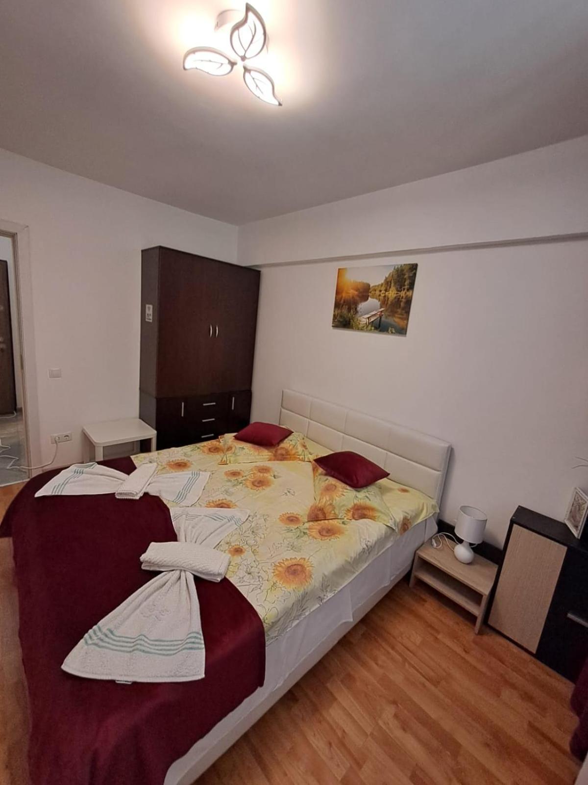 Garsoniera Flori - Sinaia Appartement Buitenkant foto